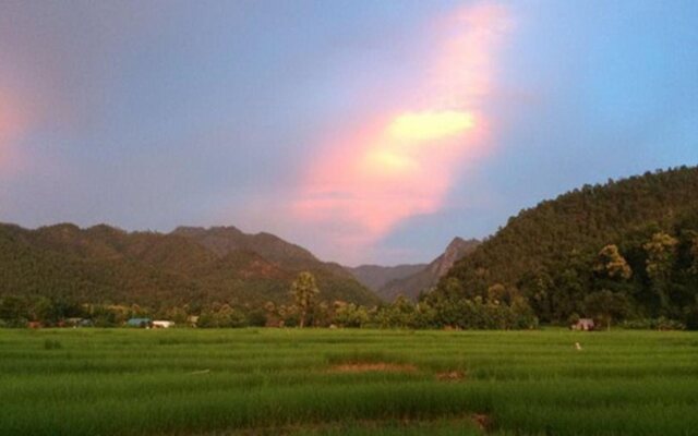 Phu Fha Maehongson Resort