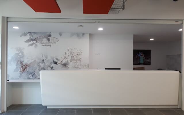Appart-Hotel Mer & Golf City Ile de Nantes