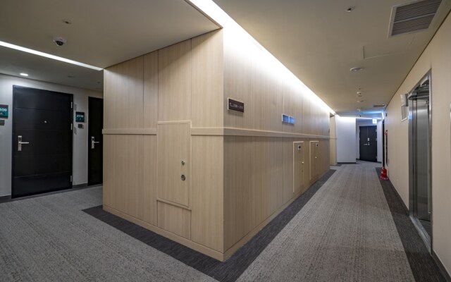 Centum Business Hotel