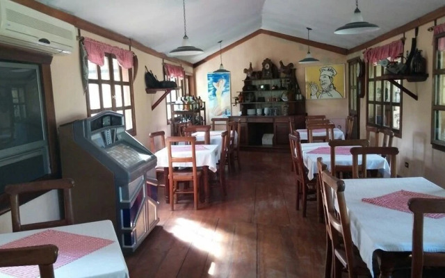 Palomino Ranch Hotel