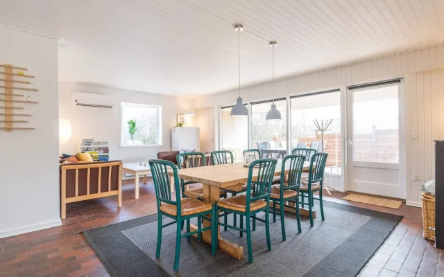 8 Person Holiday Home in Fanø