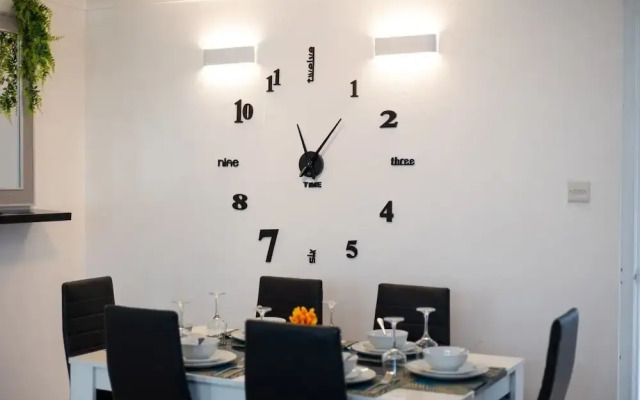 6 Guests - Pet Friendly - 10min Leeds City Centre