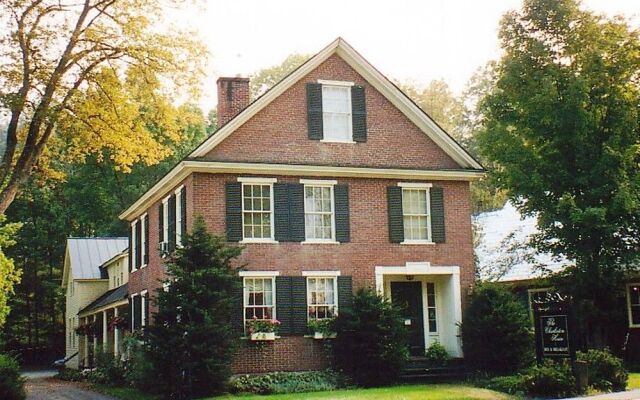 The Charleston House Bed & Breakfast