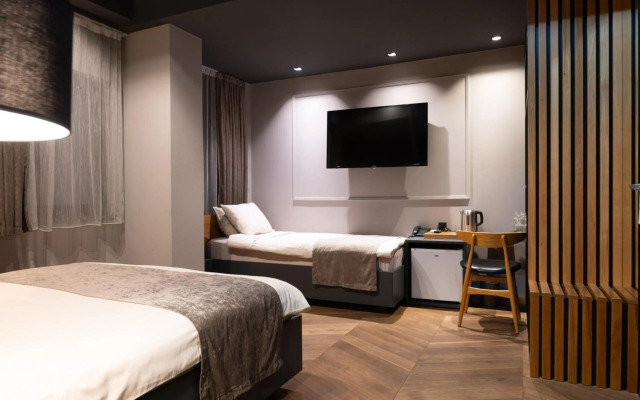 Hotel London B&B