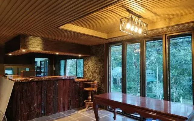 Phakphing Erawan Homestay
