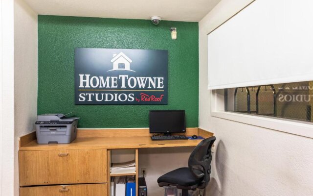 HomeTowne Studios by Red Roof Rancho Cordova