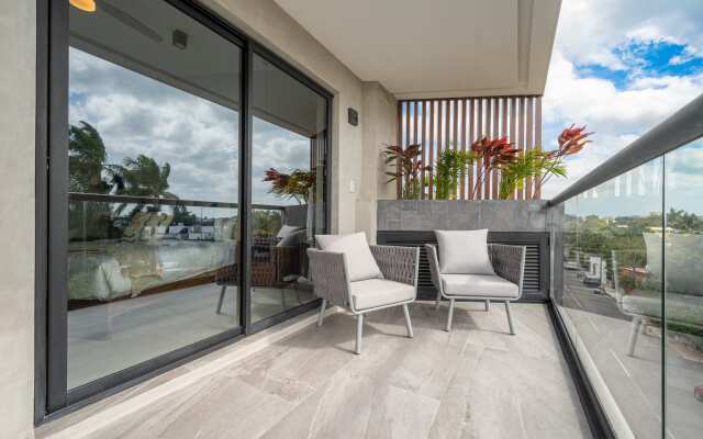 Kippal T Pacio Where Luxury Sea