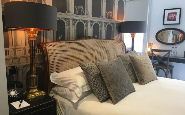 The Bull Hotel