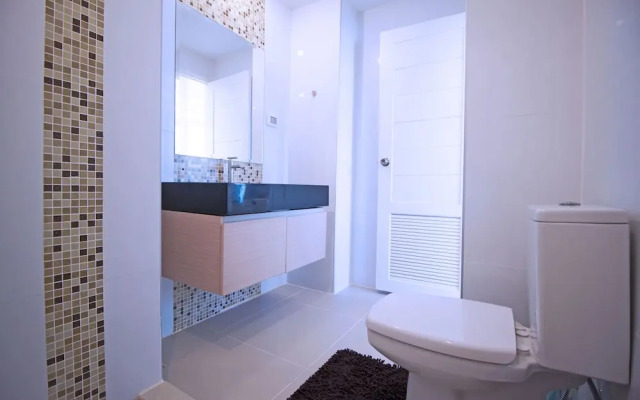 Paradise Park Jomtien by PSR ASIA