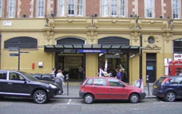 Hyde Park Hostel