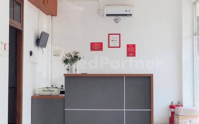 Grha Rahadi 2 Wiyung By RedDoorz