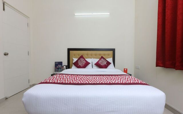 OYO 13917 Daniel's Silver Oak serviced apartments