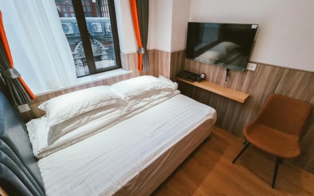 Shanghai Fish Inn People Square – Guest Rooms – Shanghai