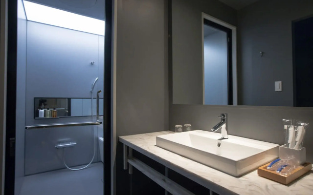 KUMU Kanazawa by The Share Hotels