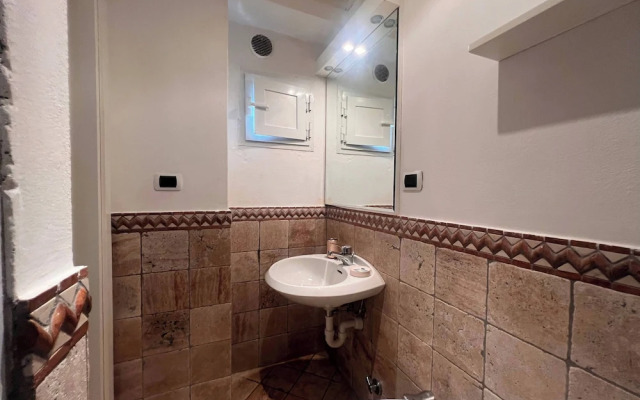 Charming Apt Near the Beach