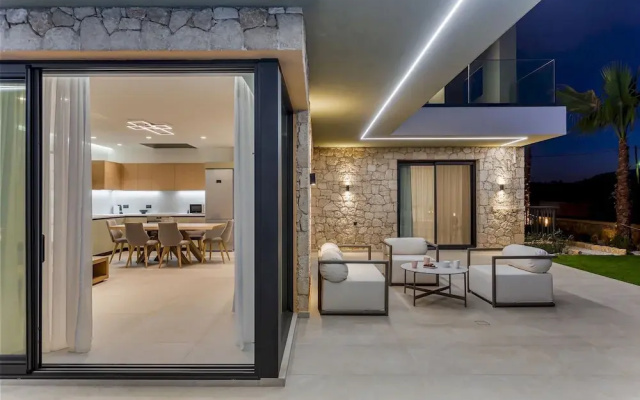 Divel Luxury Villas - Villa Ervin by Estia
