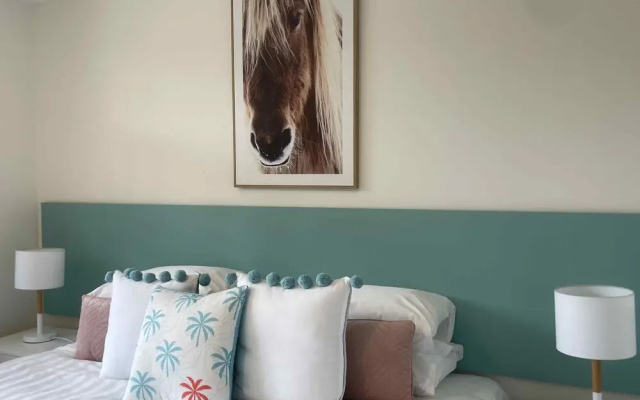 Botanic Racecourse Apartments