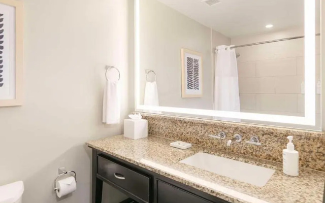 Best Western Jamaica Bay Inn