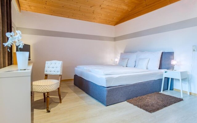 Active Chalet