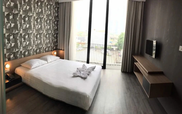 Upscale Suites