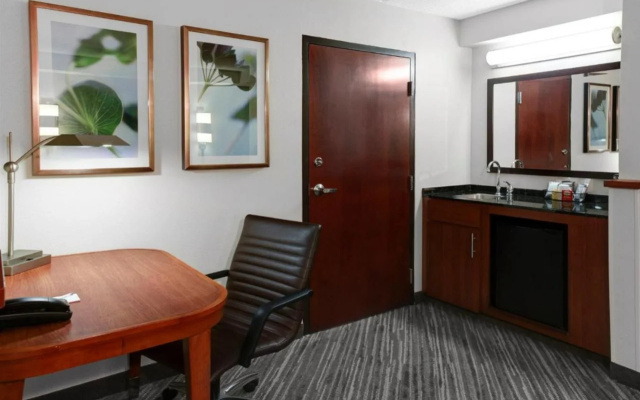 Candlewood Suites Cincinnati Northeast-Mason by IHG