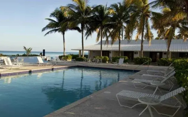 Emerald Palms Hotel