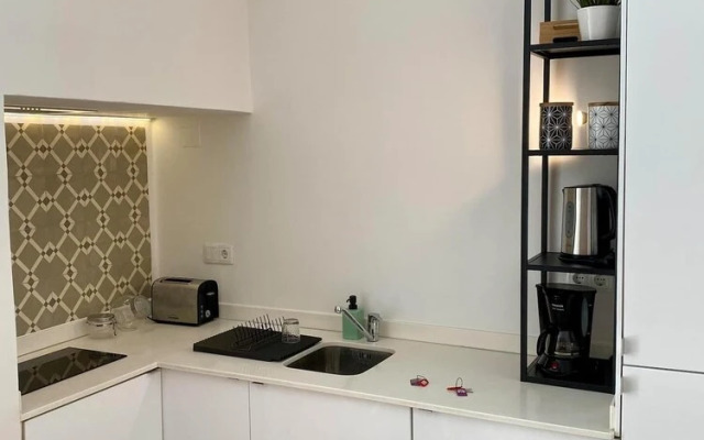 Modern Studio in the Historic Center of Bica