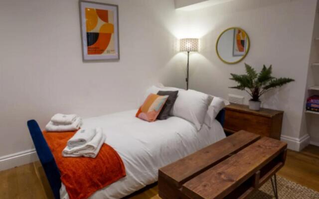 Central Seaside Apartment By My Getaways