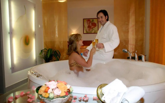 Hunguest Hotel Repce