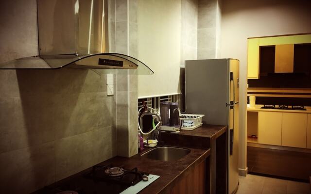 iBook 1 - Luxury Holiday Homestay