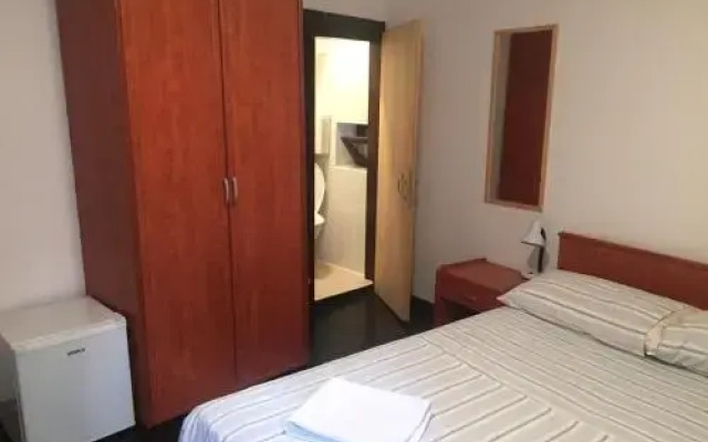 Boutique House Djaki