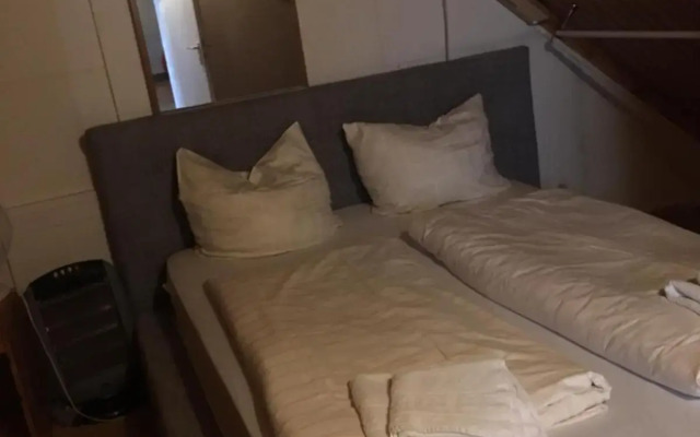 Zimmer im Dachgeschoss