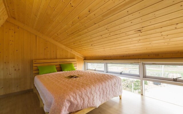 Yeosu Gold Light Pension