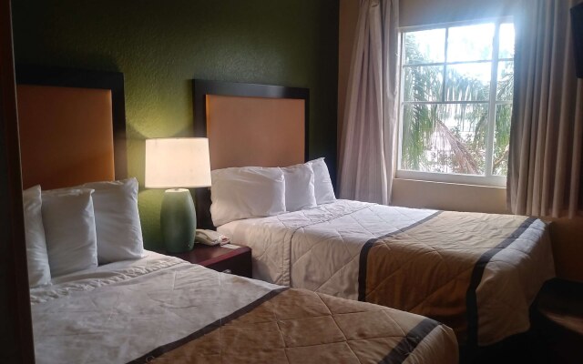 Extended Stay America Suites Orlando Maitland Summit Tower B