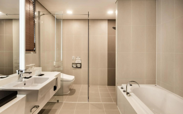 Golden Tulip Incheon Airport Hotel & Suites