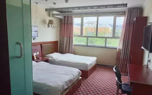 Fuyun Shunfa Hotel