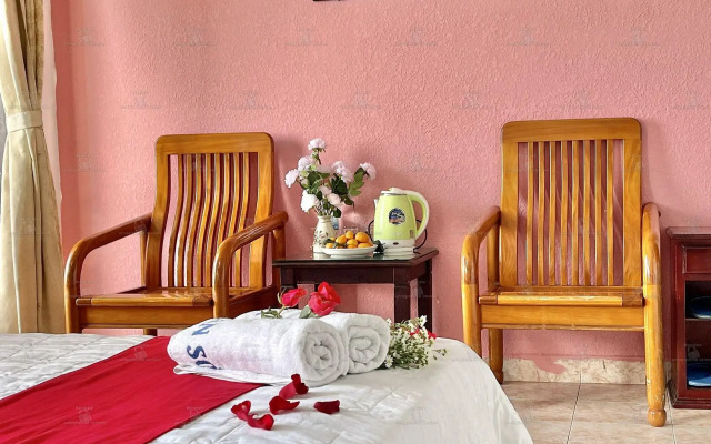 Quan Son 2 Hotel Spa