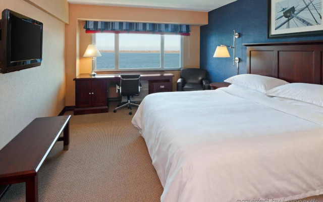 Sheraton Erie Bayfront Hotel