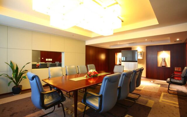 King Wing Hot Spring International Hotel