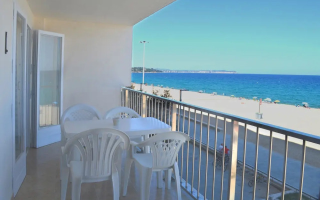 Apartamento Beach Palace B-2
