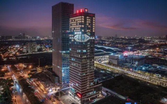 Radisson RED Guang Zhou South Railway Station