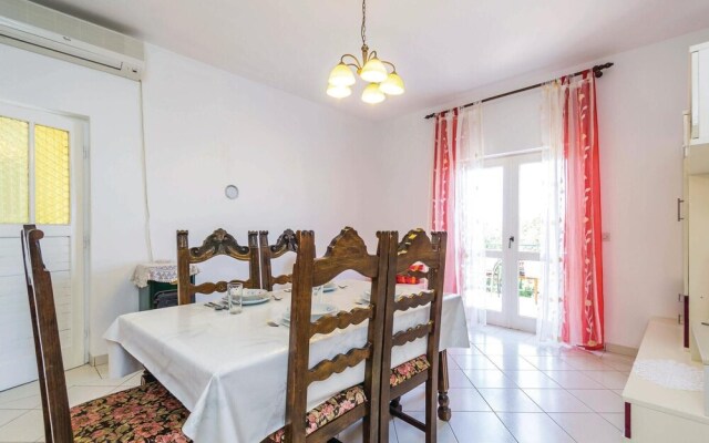 Beautiful Home in Baric Draga With 2 Bedrooms