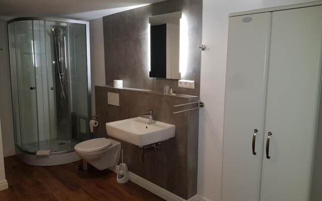 Hotel Krone UG
