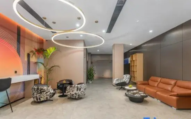 Jinzhu Hotel (Nanjing Yunjin Road Metro Station Branch)
