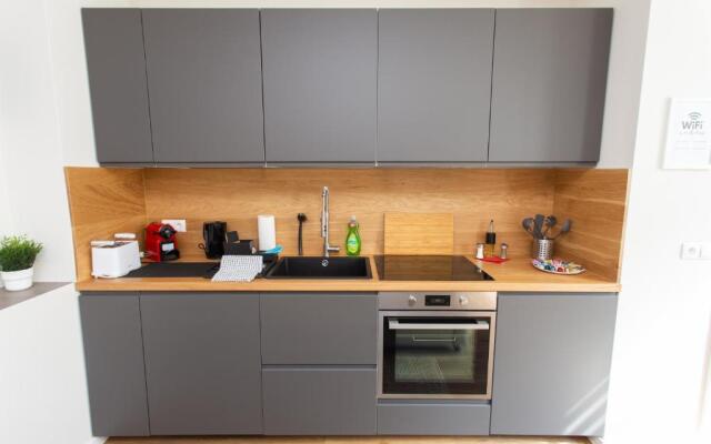 FULL HOUSE Studios - The Swansea Apartment - NTFLX + WiFi