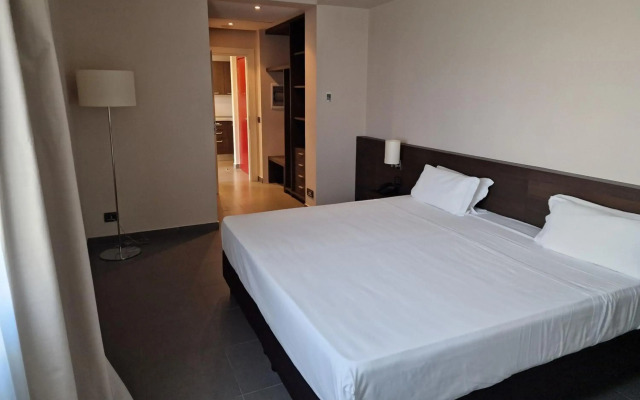 Inn Naples Airport