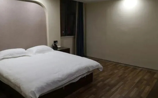 Roman Holiday Business Hotel (Suzhou Huaxia World Trade Plaza) – Guest Rooms – Suzhou