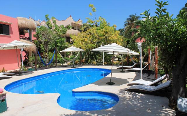 Hotel Cabanas Maria del Mar