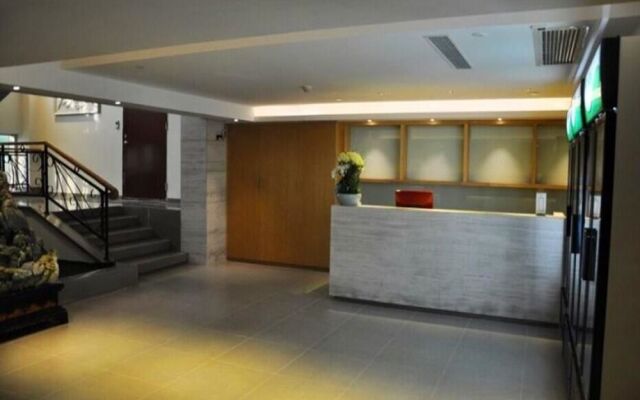 Zhuhai Herry Hotel