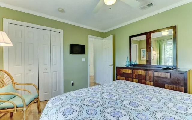 Redecorated Pet Friendly Home by RedAwning